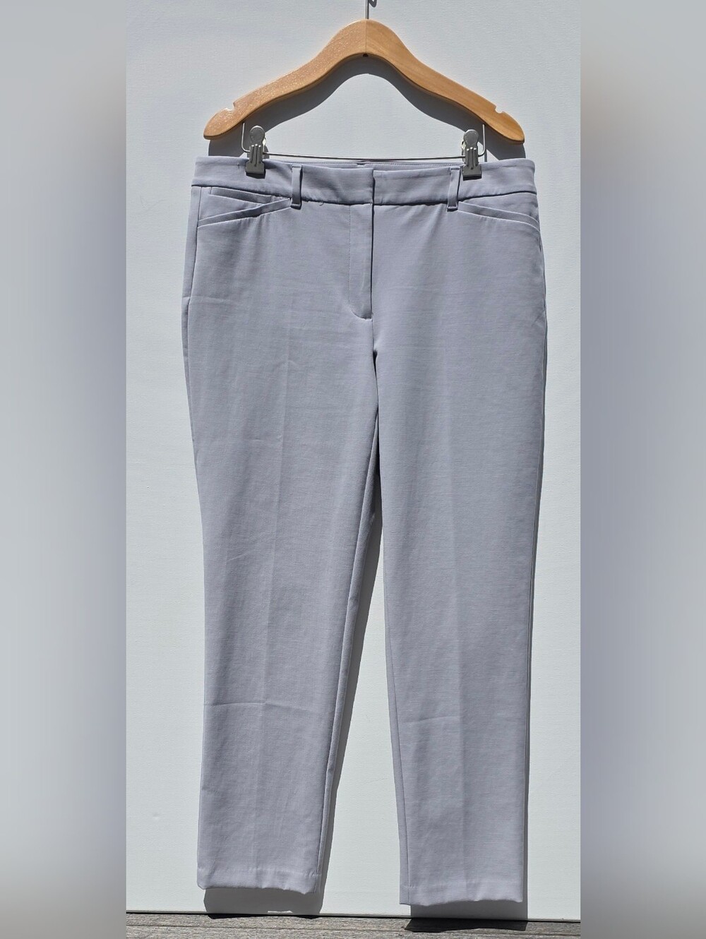 WHBM Size 10 Light Gray Tailored Slim Ankle Pants
